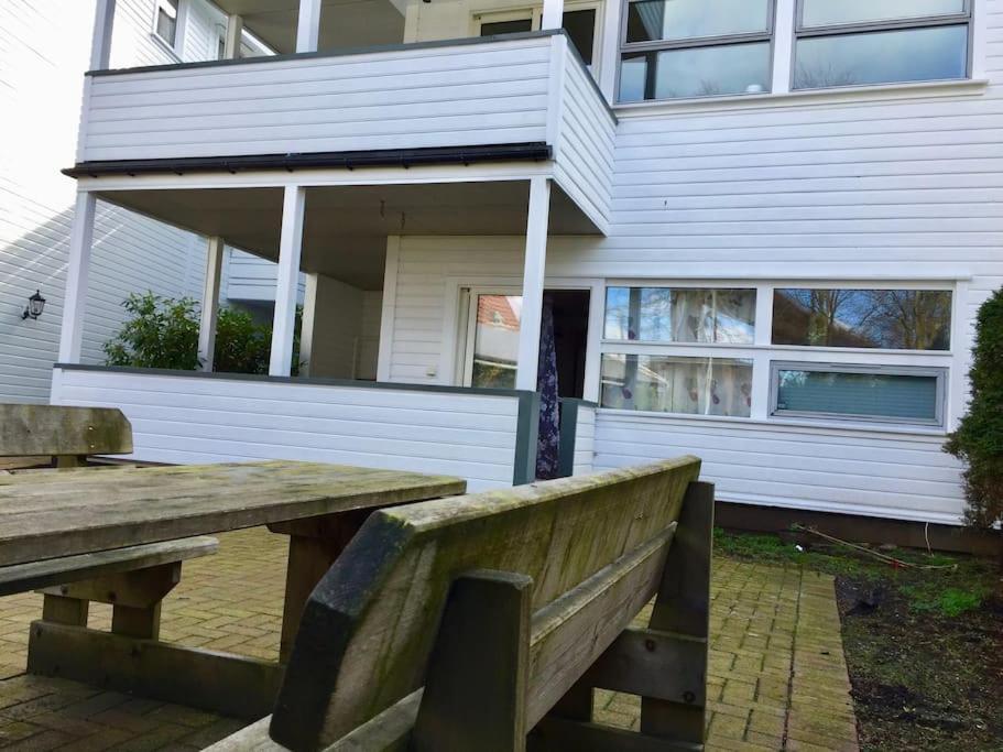 Spacious Waterfront Apartment With Free Parking - Upgraded 2024 Stavanger Zewnętrze zdjęcie
